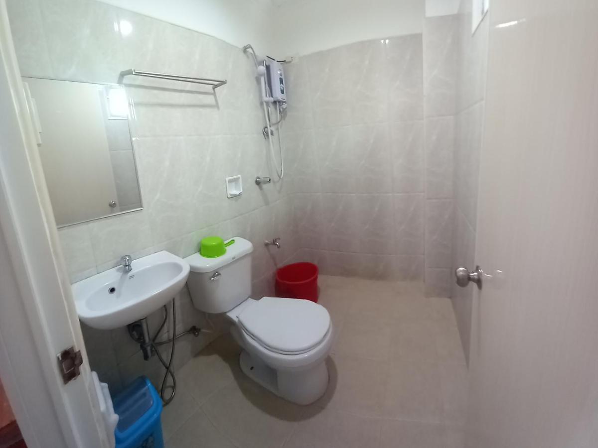 Alinchlo Hotel Legazpi Esterno foto